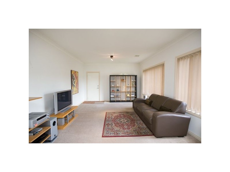 440 Dandelion Drive, Rowville VIC 3178