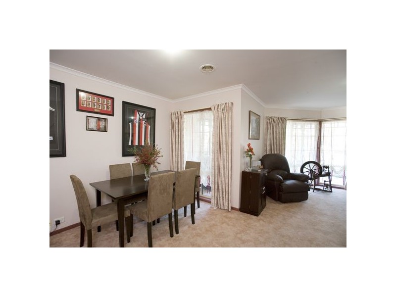 1 Greenview Court, Rowville VIC 3178