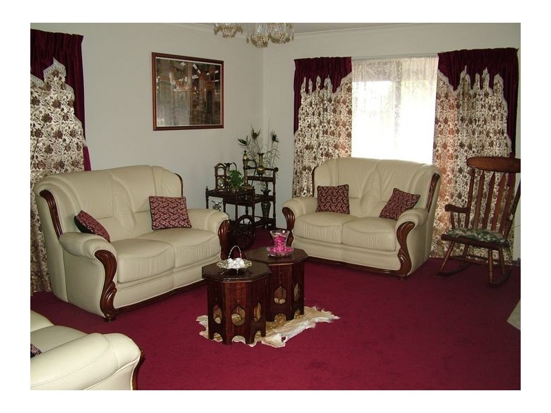 4 Lucy Hill Rise, Rowville VIC 3178