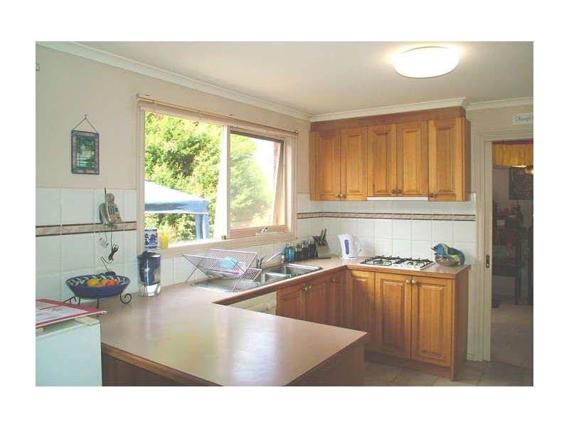 2 Silkwood Way, Rowville VIC 3178