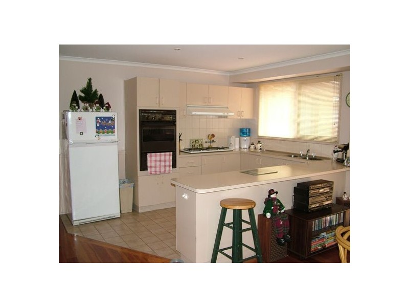 14 Wahroonga Court, Rowville VIC 3178