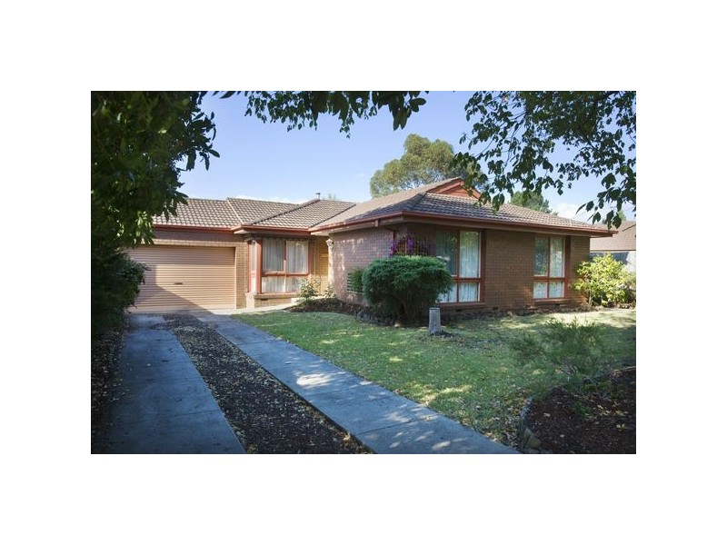 6 Fourth Avenue, Rowville VIC 3178