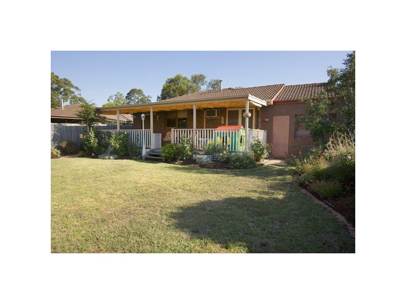 6 Fourth Avenue, Rowville VIC 3178