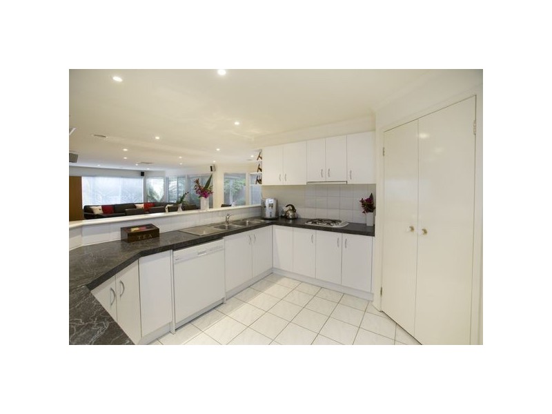 60 Shearer Drive, Rowville VIC 3178