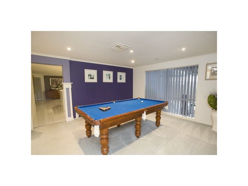 60 Shearer Drive, Rowville VIC 3178