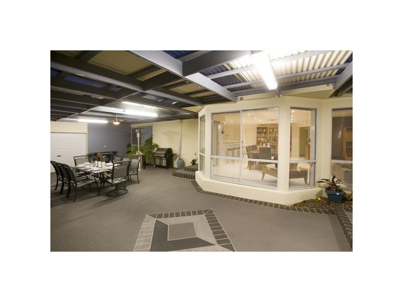 60 Shearer Drive, Rowville VIC 3178