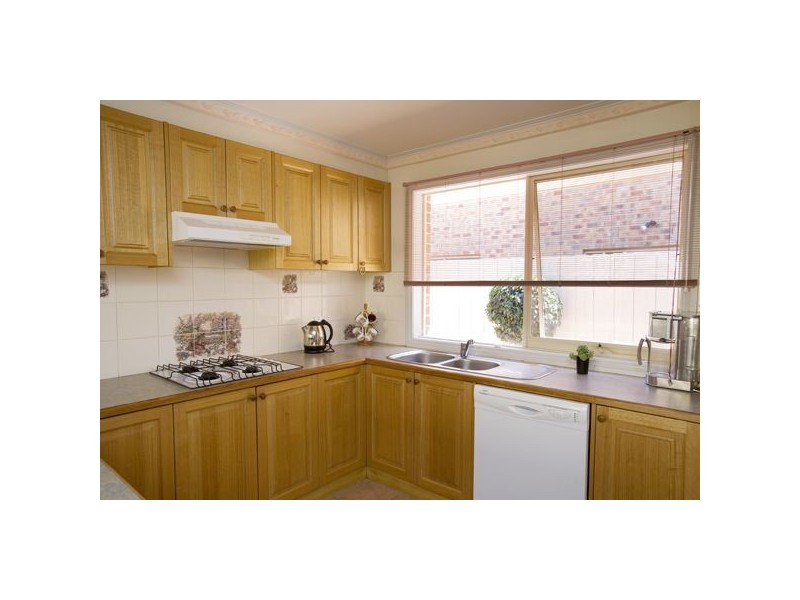 41 Fairway Drive, Rowville VIC 3178