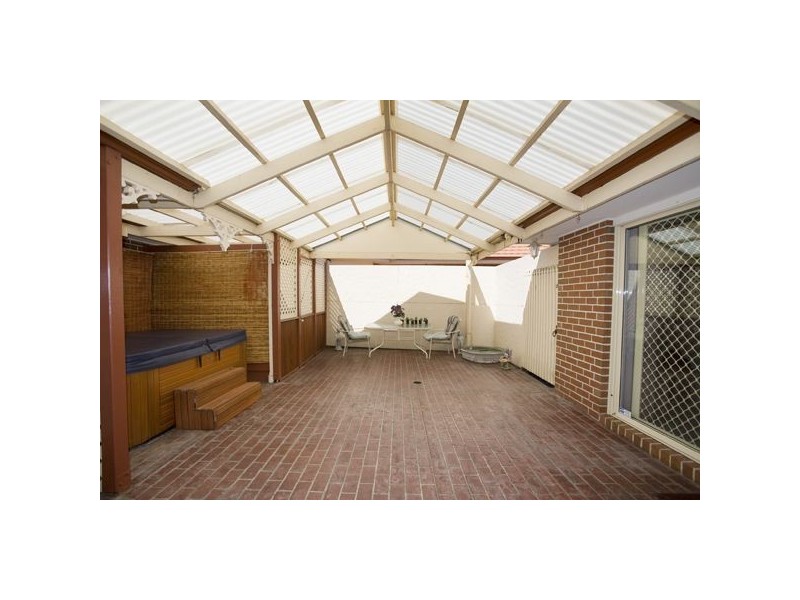 41 Fairway Drive, Rowville VIC 3178