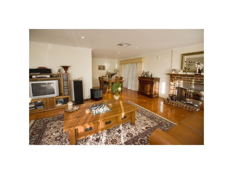 3 Ontario Place, Rowville VIC 3178