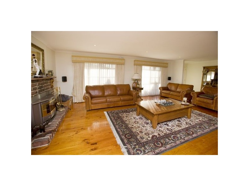 3 Ontario Place, Rowville VIC 3178