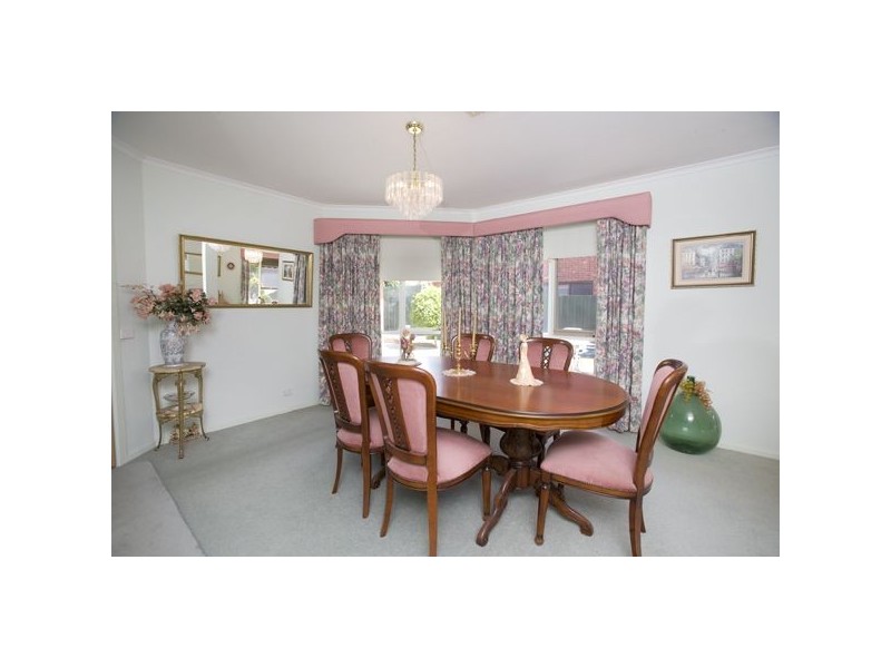 40 Shearer Drive, Rowville VIC 3178