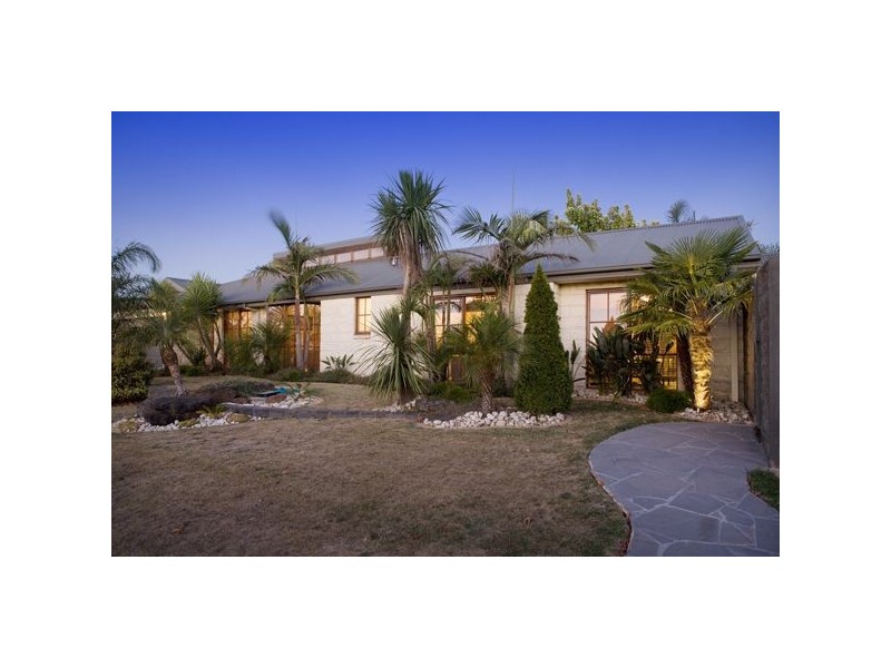 3 Elaine Place, Rowville VIC 3178