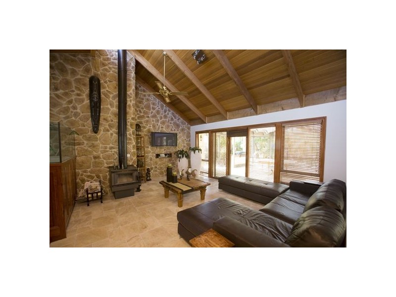 3 Elaine Place, Rowville VIC 3178