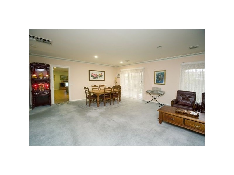 7 Manhatten Terrace, Rowville VIC 3178