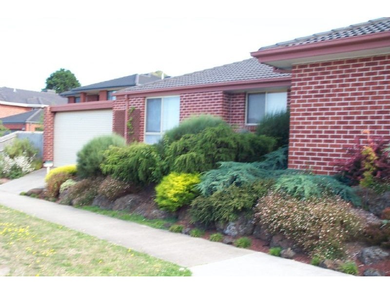 3 Quail Way, Rowville VIC 3178