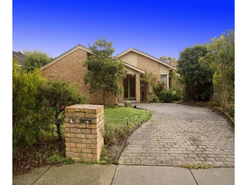 45 Ponsford Avenue, Wantirna South VIC 3152