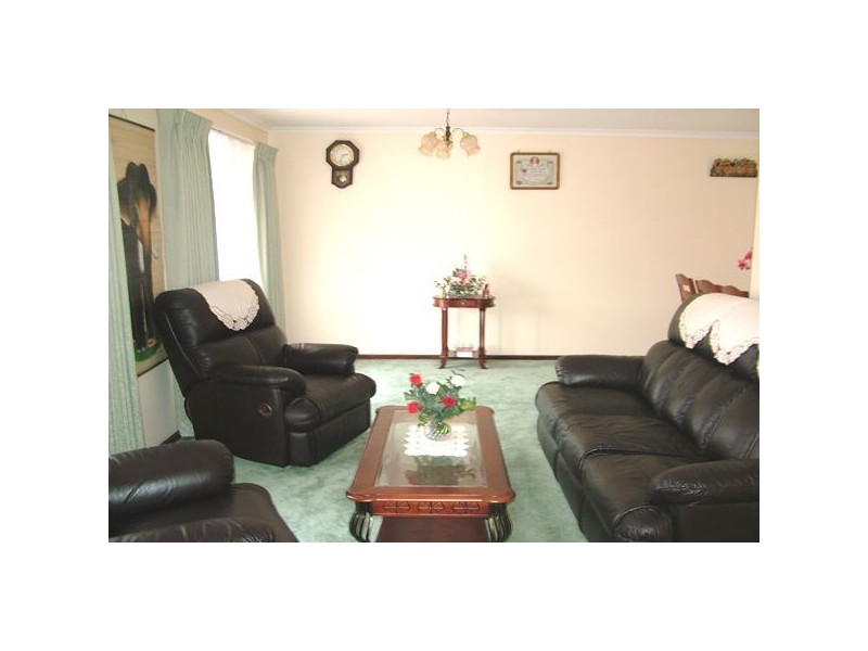 52 Lakeview Avenue, Rowville VIC 3178