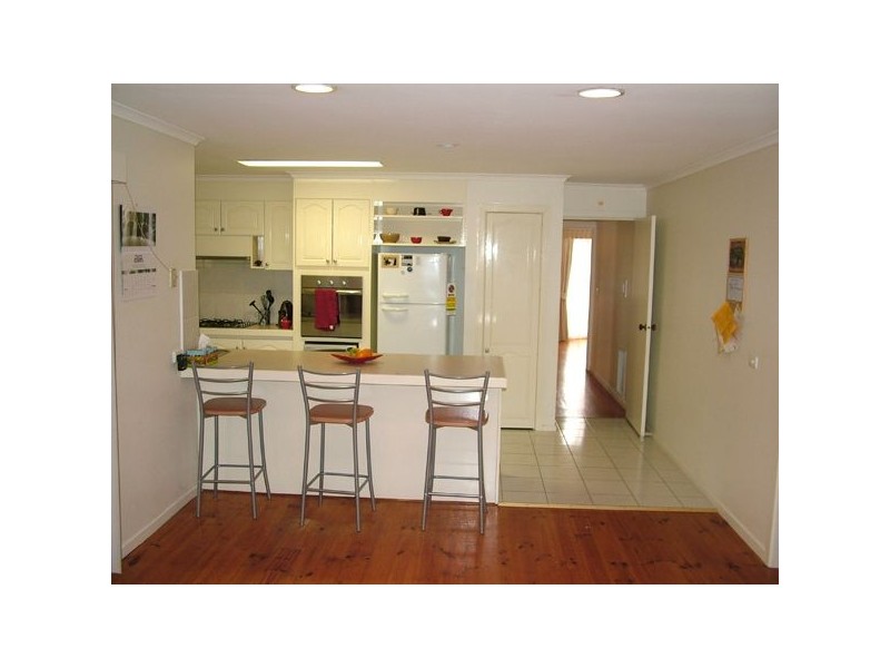 8 Jindabyne Court, Lysterfield VIC 3156