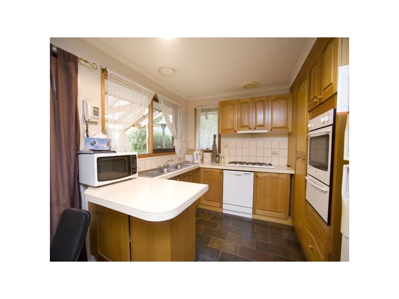 10 Prior Court, Rowville VIC 3178