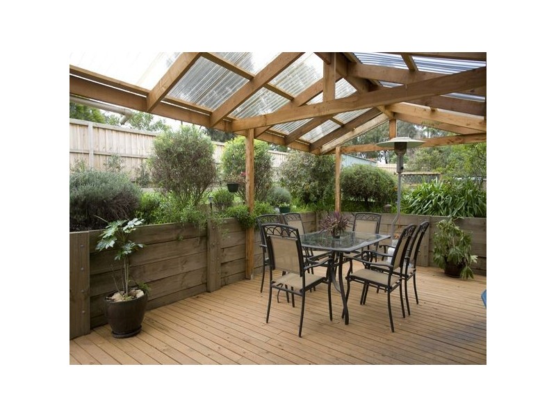 10 Prior Court, Rowville VIC 3178