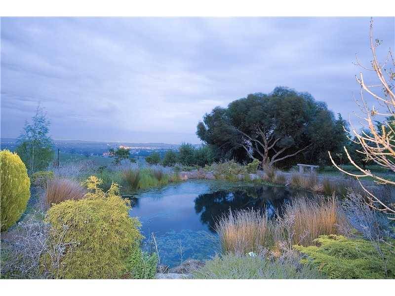 460 Riddell Road, Sunbury VIC 3429