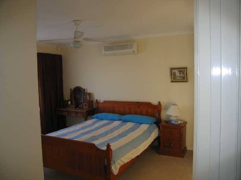 2 Officer Court, Sunbury VIC 3429