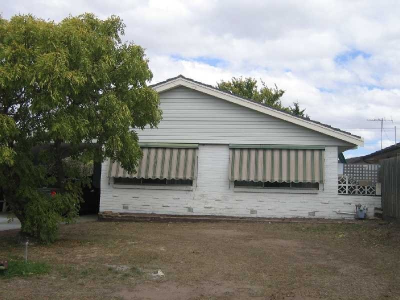 57 Dobell Avenue, Sunbury VIC 3429