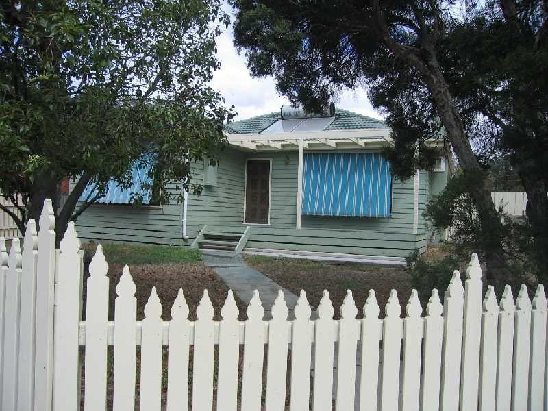 15 Hume Street, Sunbury VIC 3429
