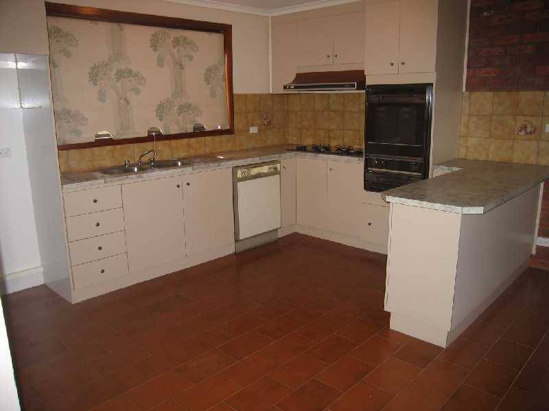 Unit 4/2 Cornish Street, Sunbury VIC 3429