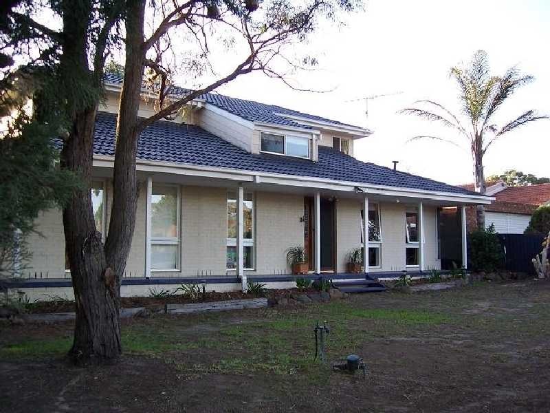 3 Isaacs Close, Sunbury VIC 3429