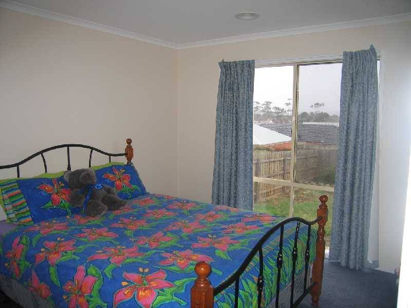 20 Paperbark Avenue, Sunbury VIC 3429