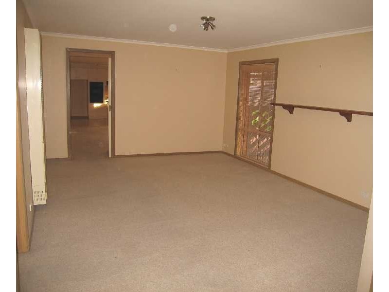 19 Anthony Street, Sunbury VIC 3429