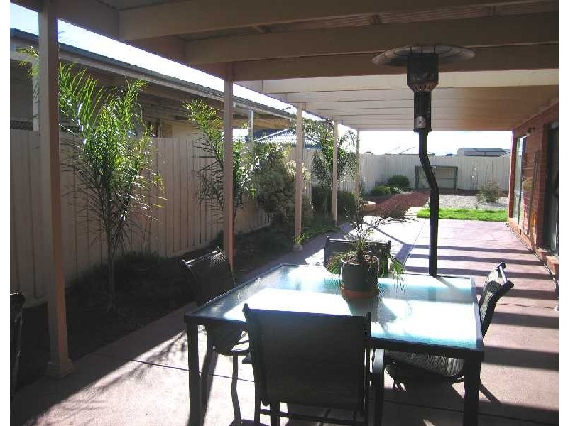 Lot 424 Orchardview Grove, Sunbury VIC 3429