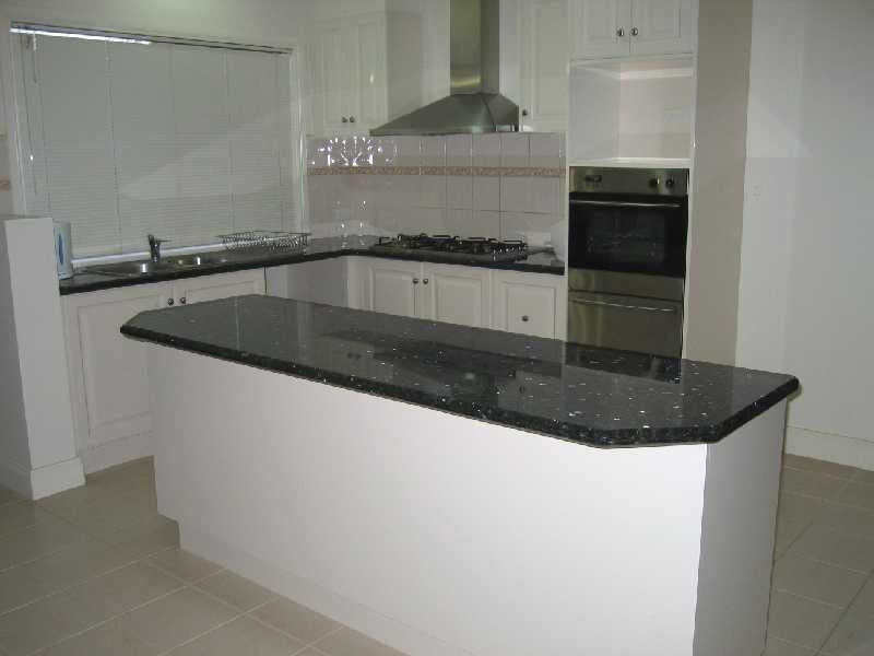 33 Archer Avenue, Sunbury VIC 3429