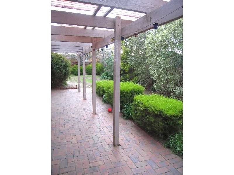 3 Kathryn Court, Sunbury VIC 3429