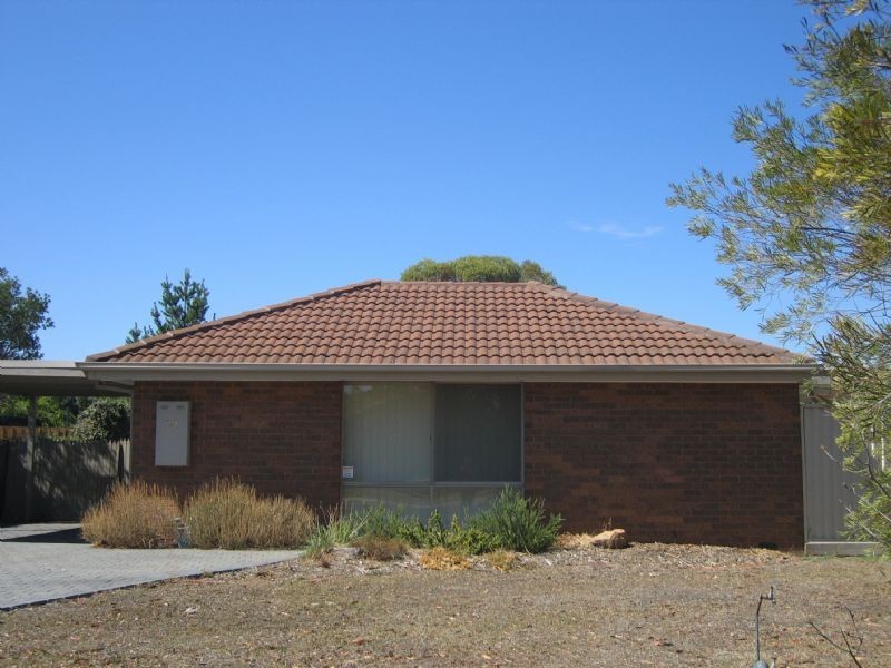 67 Muirfield Drive, Sunbury VIC 3429