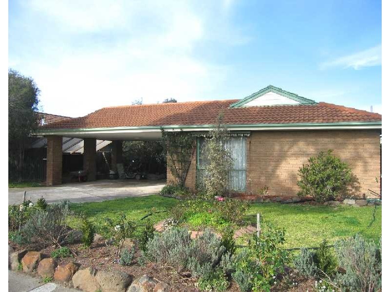 7 McMahon Court, Sunbury VIC 3429