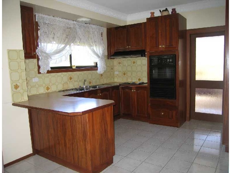 28 Dalrymple Road, Gisborne South VIC 3437