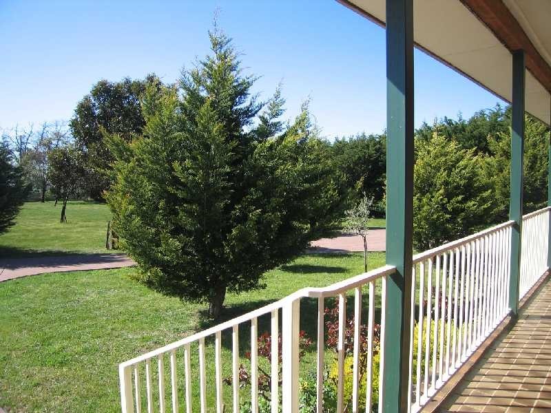 28 Dalrymple Road, Gisborne South VIC 3437