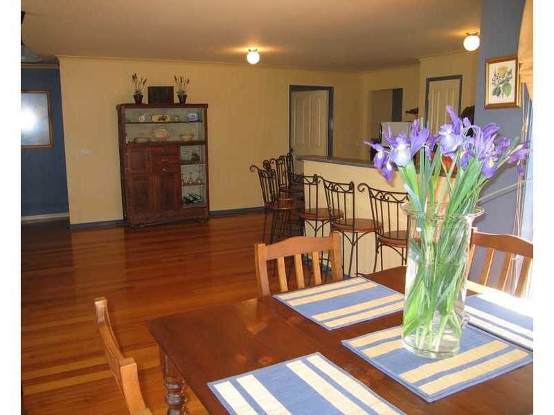 37 Thornton Avenue, Sunbury VIC 3429