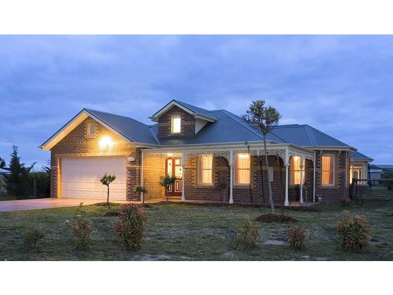 64 The Old Stock Run, Sunbury VIC 3429