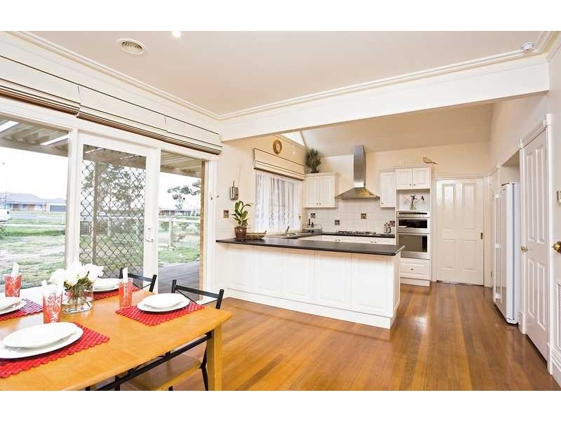 64 The Old Stock Run, Sunbury VIC 3429