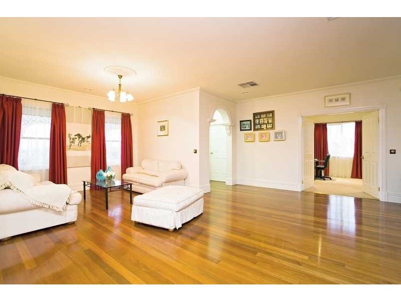 64 The Old Stock Run, Sunbury VIC 3429