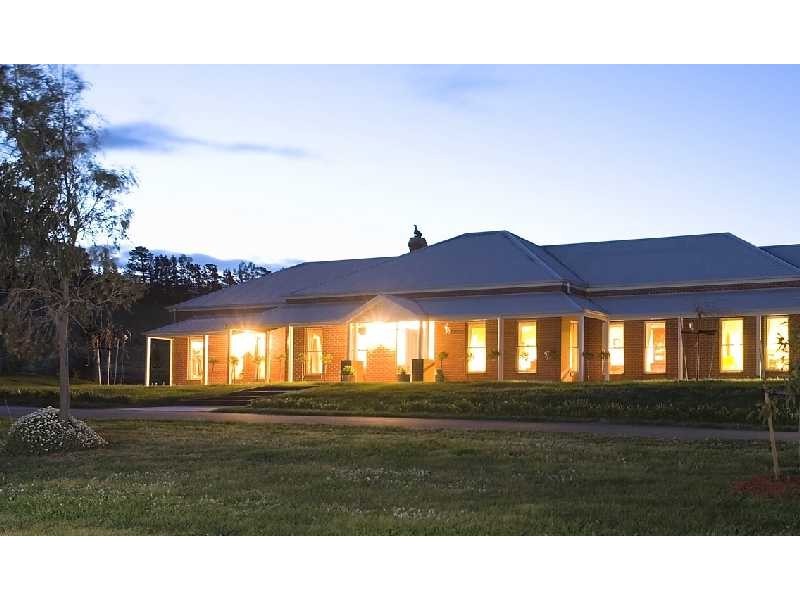 7-9 Napier Street, Sunbury VIC 3429