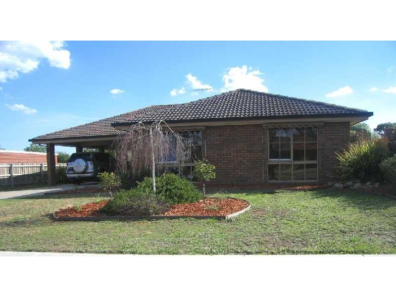 45 Dunrossil Drive, Sunbury VIC 3429