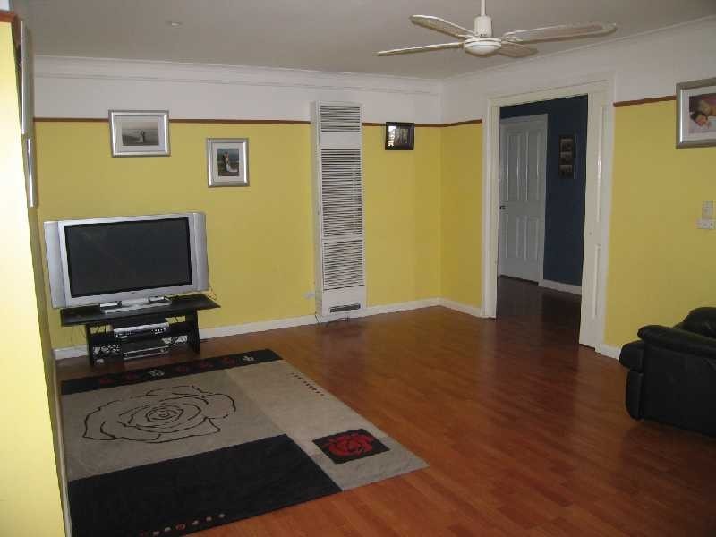 45 Dunrossil Drive, Sunbury VIC 3429