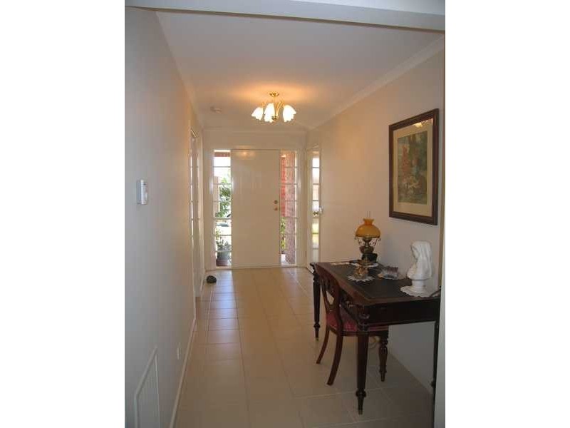 24 Lindwall Street, Sunbury VIC 3429