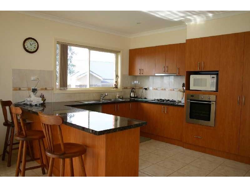 41 Long Drive, Sunbury VIC 3429