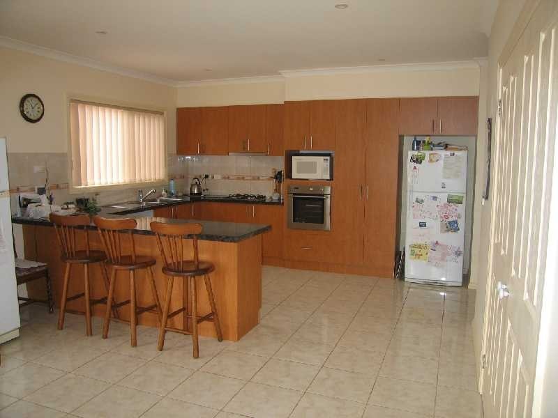 41 Long Drive, Sunbury VIC 3429