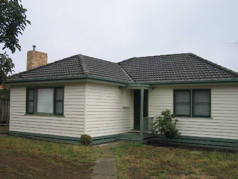 176 O’Shanassay Street, Sunbury VIC 3429